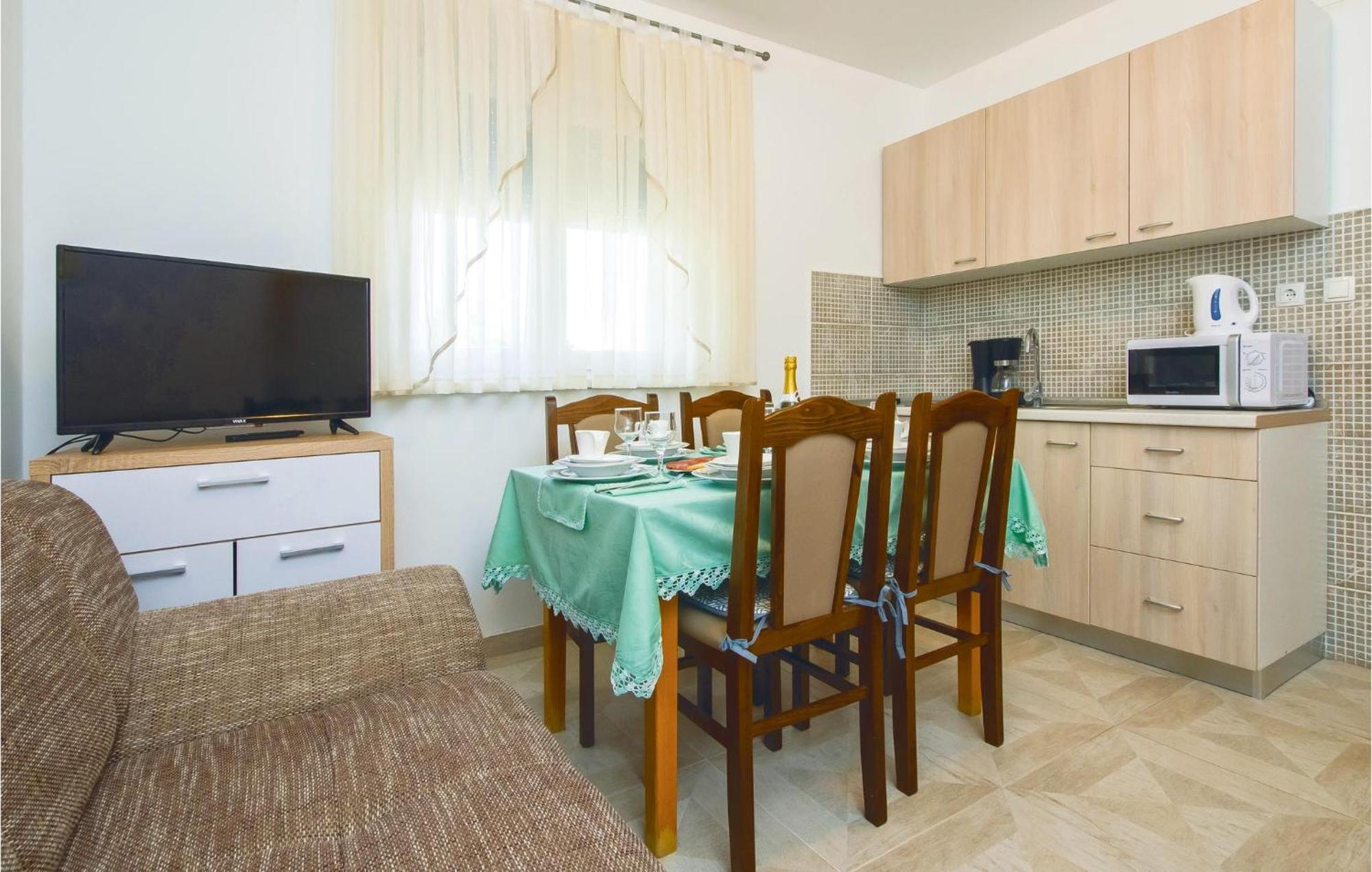 2 Bedroom Awesome Apartment In Mali Rat Sumpetar ภายนอก รูปภาพ